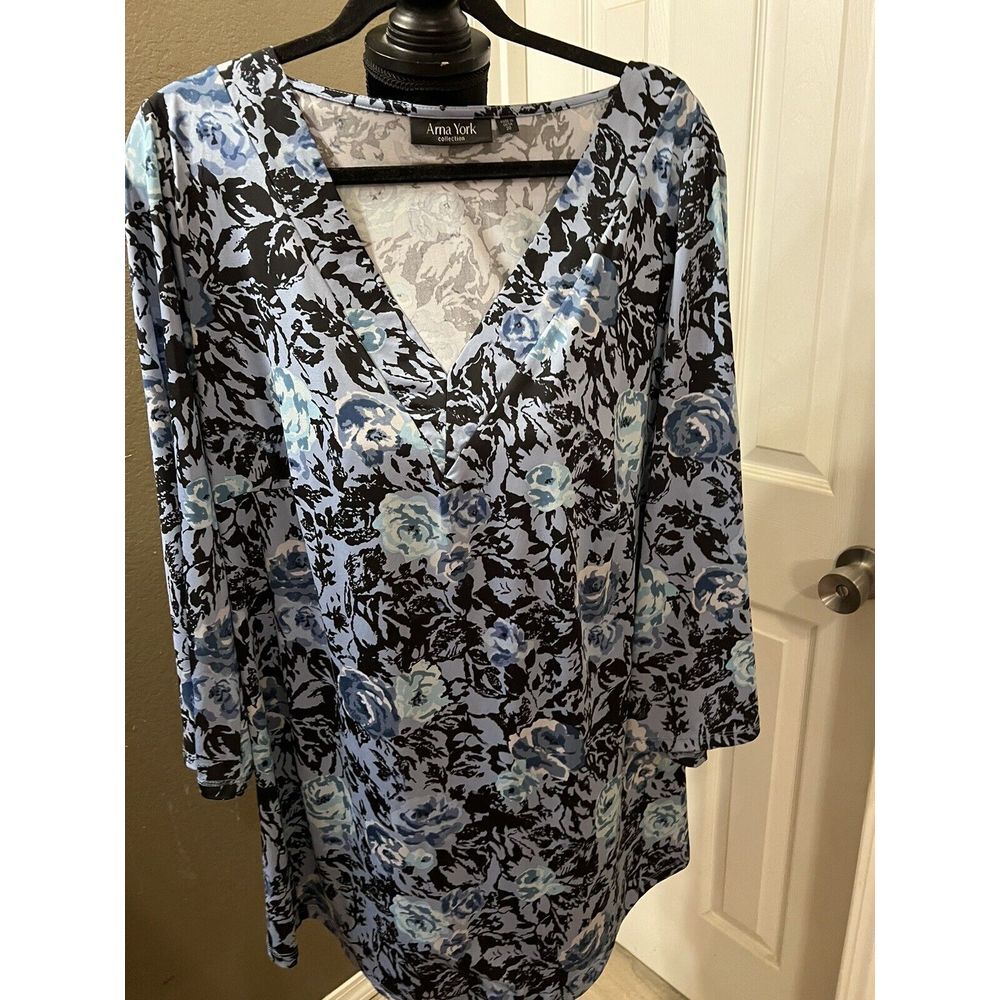 Plus‎ Size 20 Arna York Blue Floral Print Tunic